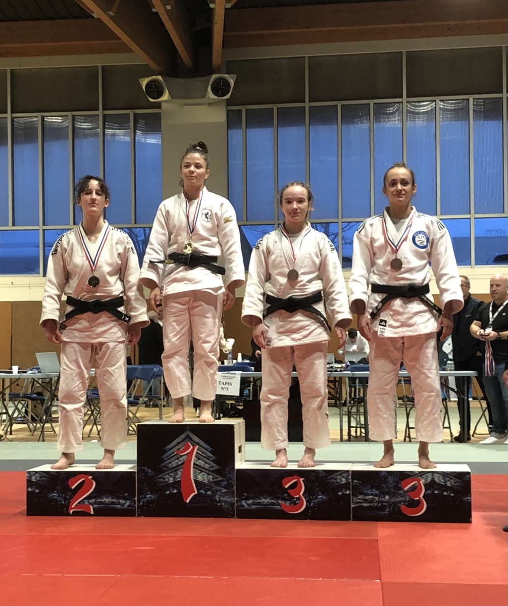 Elsa Jouanneau remporte le tournoi Excellence Juniors de Poitiers