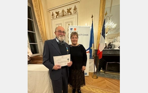 Remise du prix de la médaille d’Or de la jeunesse et des sports et de l'engagement associatif.